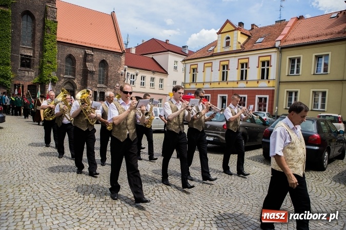 Zdjęcie w galerii na portalu naszraciborz.pl: Intronizacja Króla Kurkowego 2016 w raciborskim Muzeum wiadomości z regionu