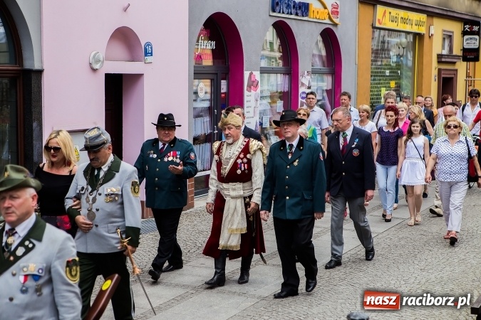 Zdjęcie w galerii na portalu naszraciborz.pl: Intronizacja Króla Kurkowego 2016 w raciborskim Muzeum wiadomości z regionu