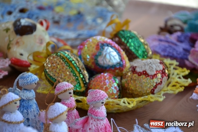 Zdjęcie w galerii na portalu naszraciborz.pl: 16. edycja Międzynarodowych Spotkań Artystycznych Śląsk Kraina Wielu Kultur za nami. Video przemarszu z lotu ptaka wiadomości z regionu