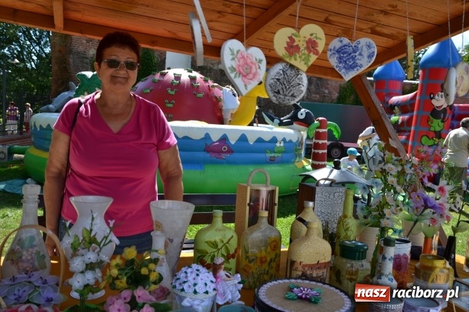 Zdjęcie w galerii na portalu naszraciborz.pl: 16. edycja Międzynarodowych Spotkań Artystycznych Śląsk Kraina Wielu Kultur za nami. Video przemarszu z lotu ptaka wiadomości z regionu