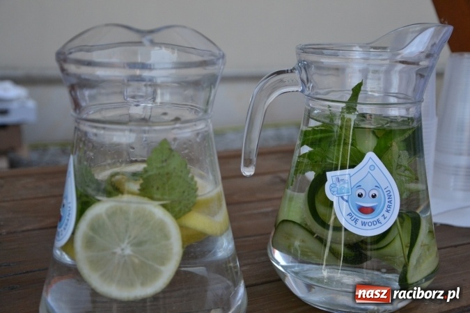 Zdjęcie w galerii na portalu naszraciborz.pl: 16. edycja Międzynarodowych Spotkań Artystycznych Śląsk Kraina Wielu Kultur za nami. Video przemarszu z lotu ptaka wiadomości z regionu