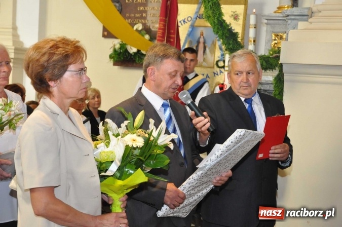 Zdjęcie w galerii na portalu naszraciborz.pl: 25 lat kapłaństwa ks. Piotra Tkocza. Proboszcz w podstawowym składzie LKS Twork&oacute;w wiadomości z regionu