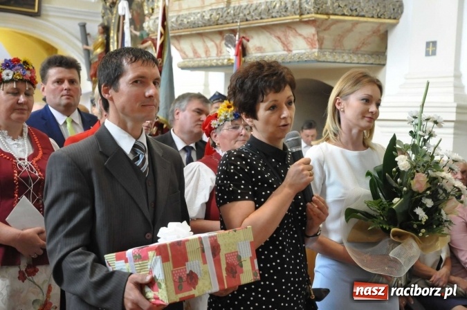 Zdjęcie w galerii na portalu naszraciborz.pl: 25 lat kapłaństwa ks. Piotra Tkocza. Proboszcz w podstawowym składzie LKS Twork&oacute;w wiadomości z regionu
