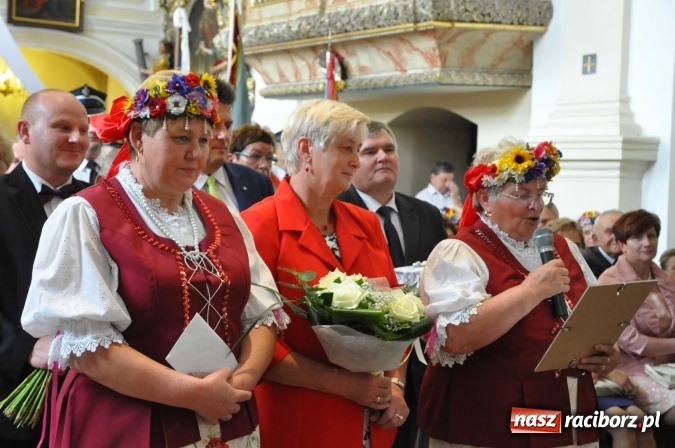 Zdjęcie w galerii na portalu naszraciborz.pl: 25 lat kapłaństwa ks. Piotra Tkocza. Proboszcz w podstawowym składzie LKS Twork&oacute;w wiadomości z regionu