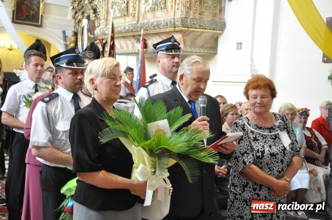 Zdjęcie w galerii na portalu naszraciborz.pl: 25 lat kapłaństwa ks. Piotra Tkocza. Proboszcz w podstawowym składzie LKS Twork&oacute;w wiadomości z regionu