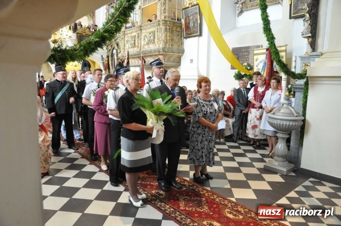 Zdjęcie w galerii na portalu naszraciborz.pl: 25 lat kapłaństwa ks. Piotra Tkocza. Proboszcz w podstawowym składzie LKS Twork&oacute;w wiadomości z regionu