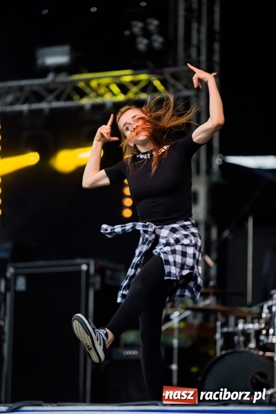 Zdjęcie w galerii na portalu naszraciborz.pl: Dni Raciborza 2016. Prezentacje zespoł&oacute;w RCK na placu Długosza wiadomości z regionu