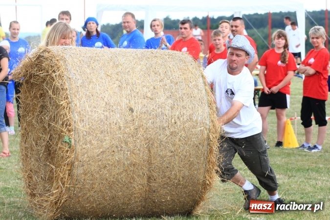 Zdjęcie w galerii na portalu naszraciborz.pl: Turniej sołectw gminy Kornowac. Łańce z pucharem wójta! wiadomości z regionu