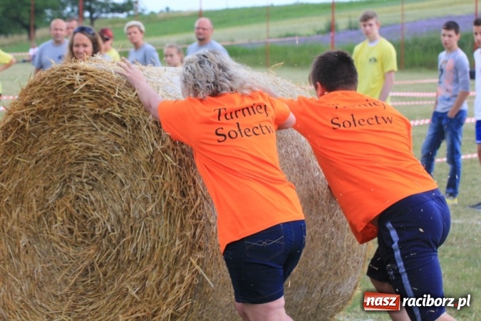 Zdjęcie w galerii na portalu naszraciborz.pl: Turniej sołectw gminy Kornowac. Łańce z pucharem wójta! wiadomości z regionu