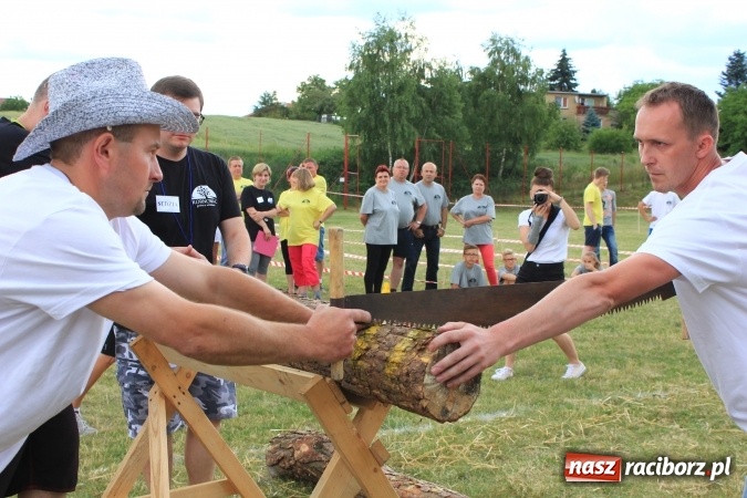 Zdjęcie w galerii na portalu naszraciborz.pl: Turniej sołectw gminy Kornowac. Łańce z pucharem wójta! wiadomości z regionu