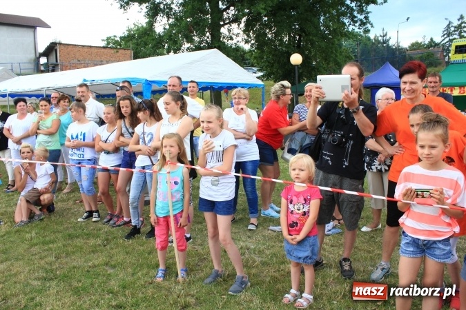 Zdjęcie w galerii na portalu naszraciborz.pl: Turniej sołectw gminy Kornowac. Łańce z pucharem wójta! wiadomości z regionu