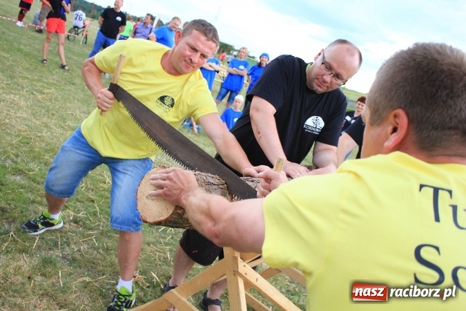 Zdjęcie w galerii na portalu naszraciborz.pl: Turniej sołectw gminy Kornowac. Łańce z pucharem wójta! wiadomości z regionu