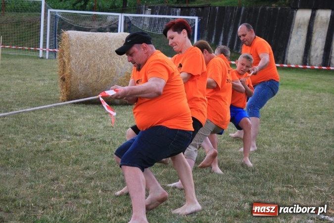 Zdjęcie w galerii na portalu naszraciborz.pl: Turniej sołectw gminy Kornowac. Łańce z pucharem wójta! wiadomości z regionu