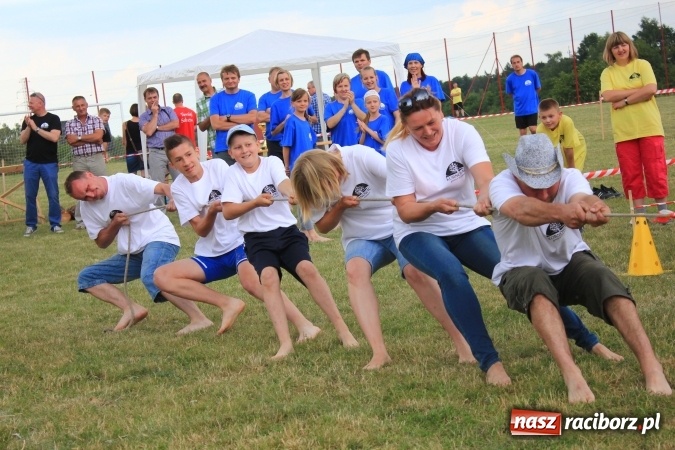 Zdjęcie w galerii na portalu naszraciborz.pl: Turniej sołectw gminy Kornowac. Łańce z pucharem wójta! wiadomości z regionu