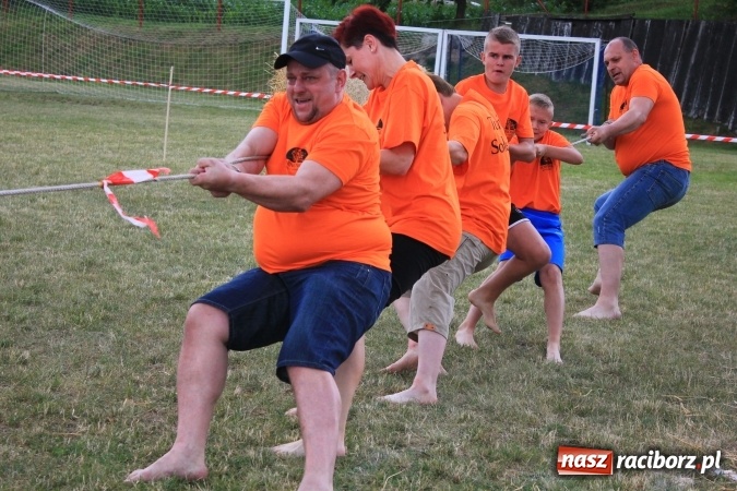 Zdjęcie w galerii na portalu naszraciborz.pl: Turniej sołectw gminy Kornowac. Łańce z pucharem wójta! wiadomości z regionu