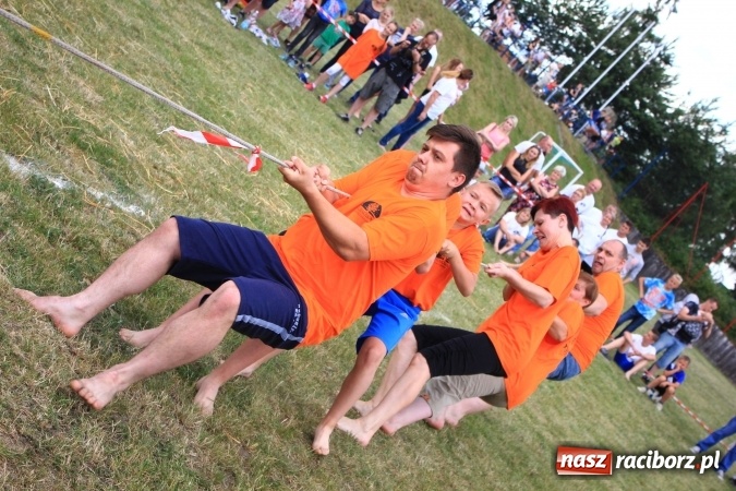 Zdjęcie w galerii na portalu naszraciborz.pl: Turniej sołectw gminy Kornowac. Łańce z pucharem wójta! wiadomości z regionu