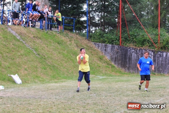 Zdjęcie w galerii na portalu naszraciborz.pl: Turniej sołectw gminy Kornowac. Łańce z pucharem wójta! wiadomości z regionu