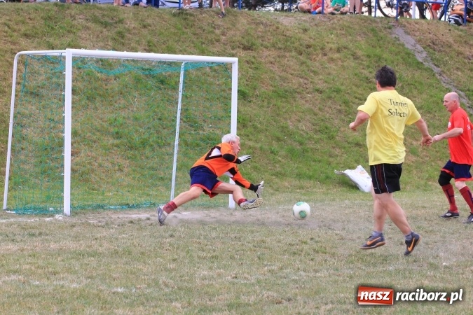 Zdjęcie w galerii na portalu naszraciborz.pl: Turniej sołectw gminy Kornowac. Łańce z pucharem wójta! wiadomości z regionu