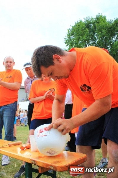 Zdjęcie w galerii na portalu naszraciborz.pl: Turniej sołectw gminy Kornowac. Łańce z pucharem wójta! wiadomości z regionu