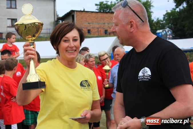 Zdjęcie w galerii na portalu naszraciborz.pl: Turniej sołectw gminy Kornowac. Łańce z pucharem wójta! wiadomości z regionu