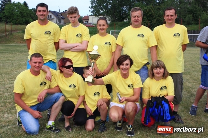 Zdjęcie w galerii na portalu naszraciborz.pl: Turniej sołectw gminy Kornowac. Łańce z pucharem wójta! wiadomości z regionu