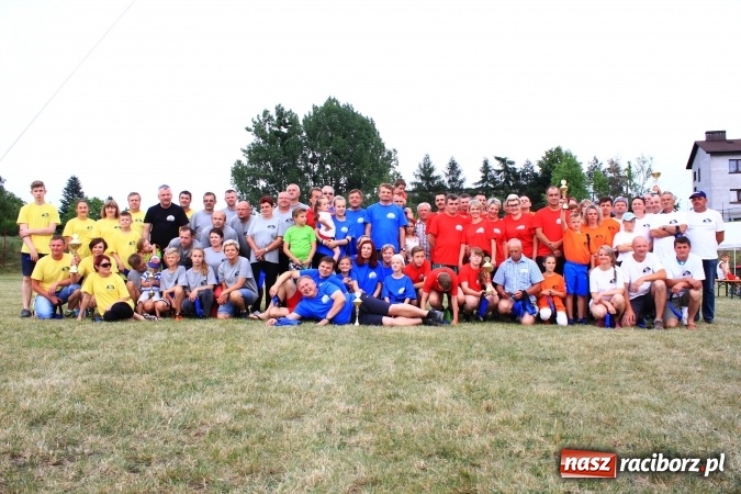 Zdjęcie w galerii na portalu naszraciborz.pl: Turniej sołectw gminy Kornowac. Łańce z pucharem wójta! wiadomości z regionu