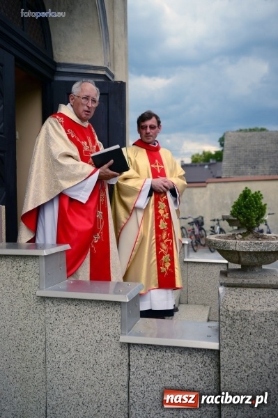 Zdjęcie w galerii na portalu naszraciborz.pl: Ks. Wilhelm Schiwon świętował dziś w Krzanowicach 50-lecie kapłaństwa wiadomości z regionu