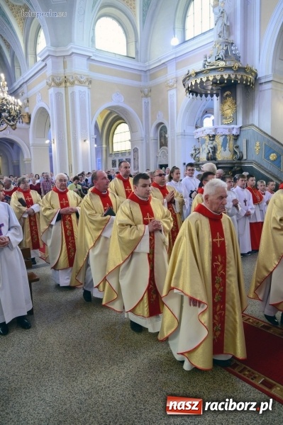 Zdjęcie w galerii na portalu naszraciborz.pl: Ks. Wilhelm Schiwon świętował dziś w Krzanowicach 50-lecie kapłaństwa wiadomości z regionu