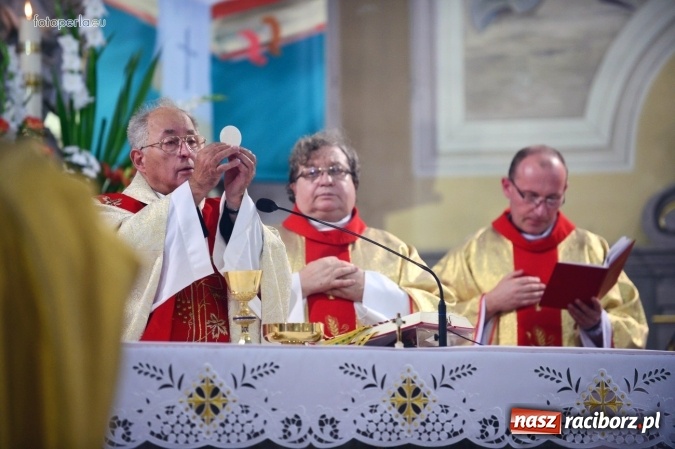 Zdjęcie w galerii na portalu naszraciborz.pl: Ks. Wilhelm Schiwon świętował dziś w Krzanowicach 50-lecie kapłaństwa wiadomości z regionu