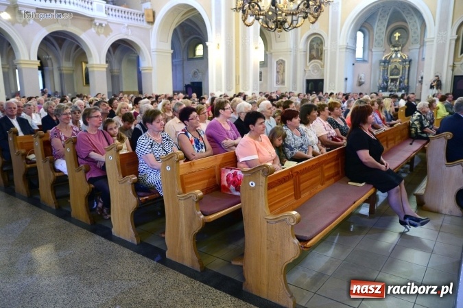 Zdjęcie w galerii na portalu naszraciborz.pl: Ks. Wilhelm Schiwon świętował dziś w Krzanowicach 50-lecie kapłaństwa wiadomości z regionu