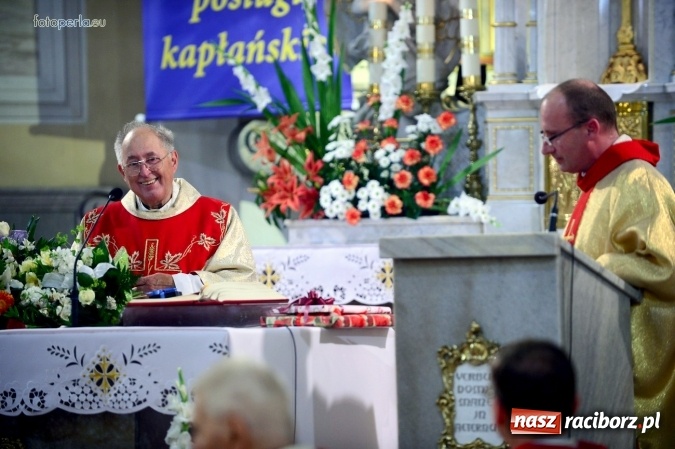 Zdjęcie w galerii na portalu naszraciborz.pl: Ks. Wilhelm Schiwon świętował dziś w Krzanowicach 50-lecie kapłaństwa wiadomości z regionu