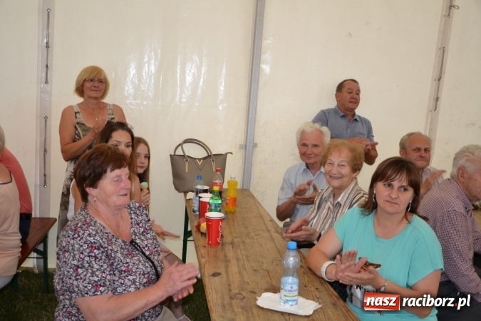 Zdjęcie w galerii na portalu naszraciborz.pl: IV Międzynarodowy Festiwal Orkiestr Dętych w Tworkowie wiadomości z regionu