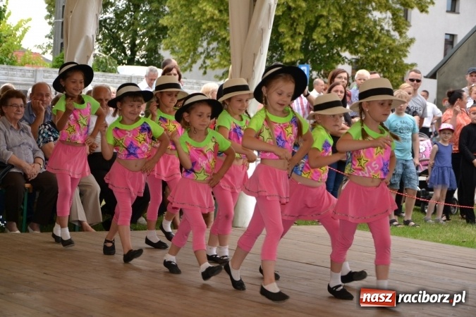 Zdjęcie w galerii na portalu naszraciborz.pl: IV Międzynarodowy Festiwal Orkiestr Dętych w Tworkowie wiadomości z regionu