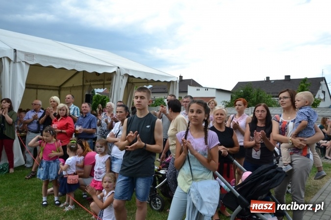 Zdjęcie w galerii na portalu naszraciborz.pl: IV Międzynarodowy Festiwal Orkiestr Dętych w Tworkowie wiadomości z regionu