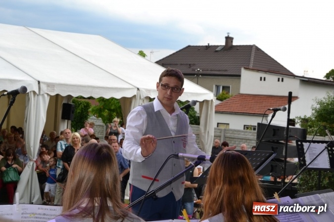 Zdjęcie w galerii na portalu naszraciborz.pl: IV Międzynarodowy Festiwal Orkiestr Dętych w Tworkowie wiadomości z regionu