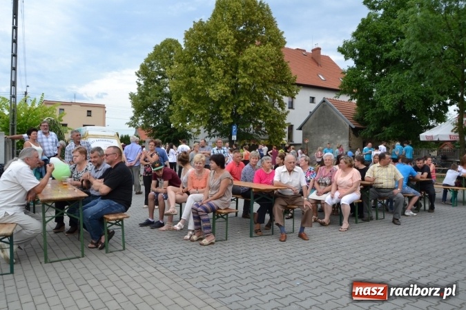 Zdjęcie w galerii na portalu naszraciborz.pl: IV Międzynarodowy Festiwal Orkiestr Dętych w Tworkowie wiadomości z regionu