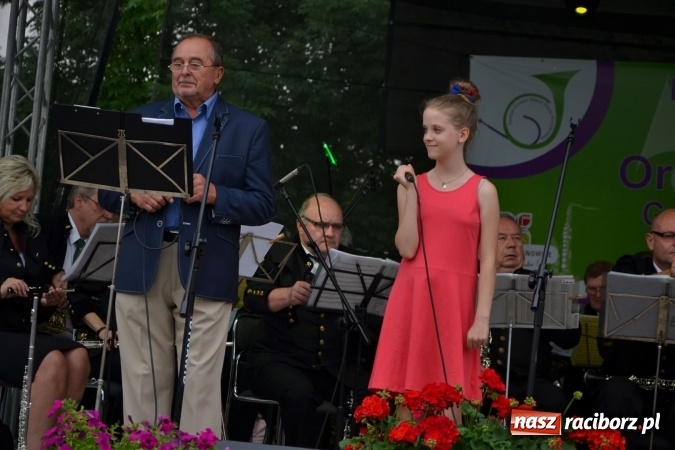 Zdjęcie w galerii na portalu naszraciborz.pl: IV Międzynarodowy Festiwal Orkiestr Dętych w Tworkowie wiadomości z regionu