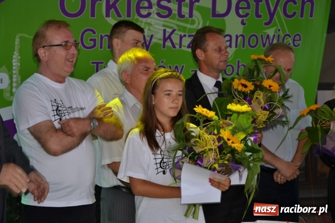 Zdjęcie w galerii na portalu naszraciborz.pl: IV Międzynarodowy Festiwal Orkiestr Dętych w Tworkowie wiadomości z regionu