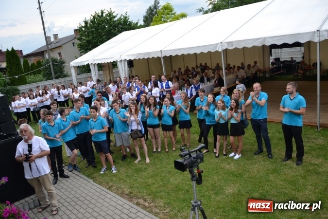 Zdjęcie w galerii na portalu naszraciborz.pl: IV Międzynarodowy Festiwal Orkiestr Dętych w Tworkowie wiadomości z regionu