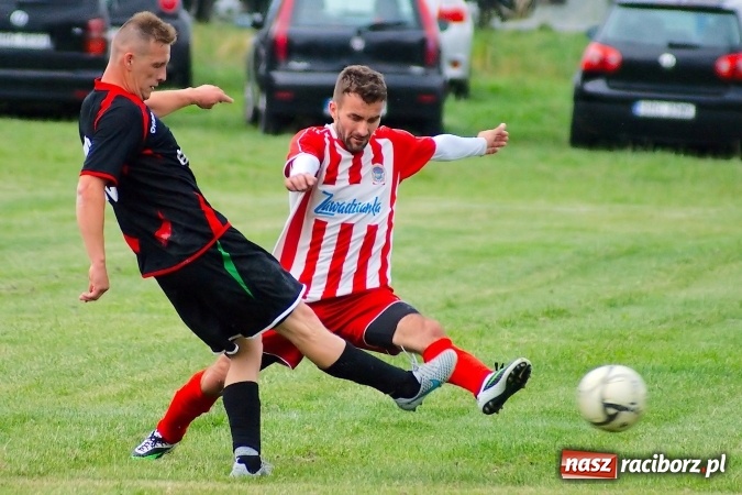 Zdjęcie w galerii na portalu naszraciborz.pl: Nerwówka w Bieńkowicach. Baraż nie dla Rogowa wiadomości z regionu