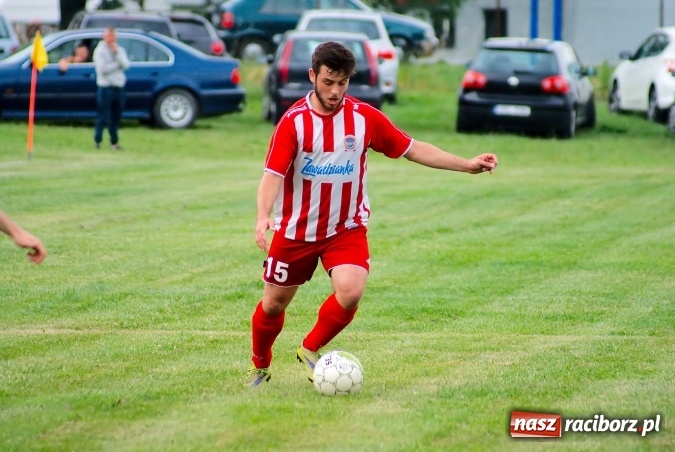 Zdjęcie w galerii na portalu naszraciborz.pl: Nerwówka w Bieńkowicach. Baraż nie dla Rogowa wiadomości z regionu