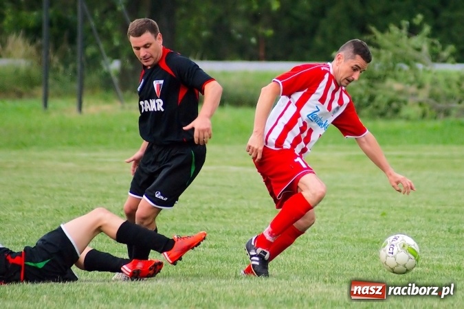 Zdjęcie w galerii na portalu naszraciborz.pl: Nerwówka w Bieńkowicach. Baraż nie dla Rogowa wiadomości z regionu