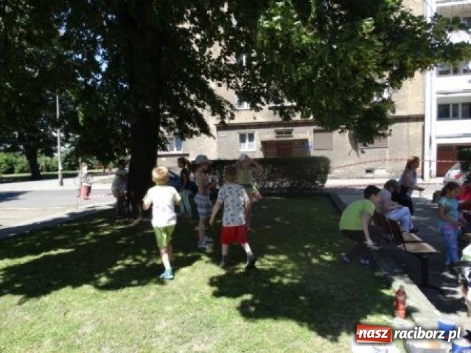 Zdjęcie w galerii na portalu naszraciborz.pl: Obchody IX Metropolitalnego Święta Rodziny w MDK-u wiadomości z regionu