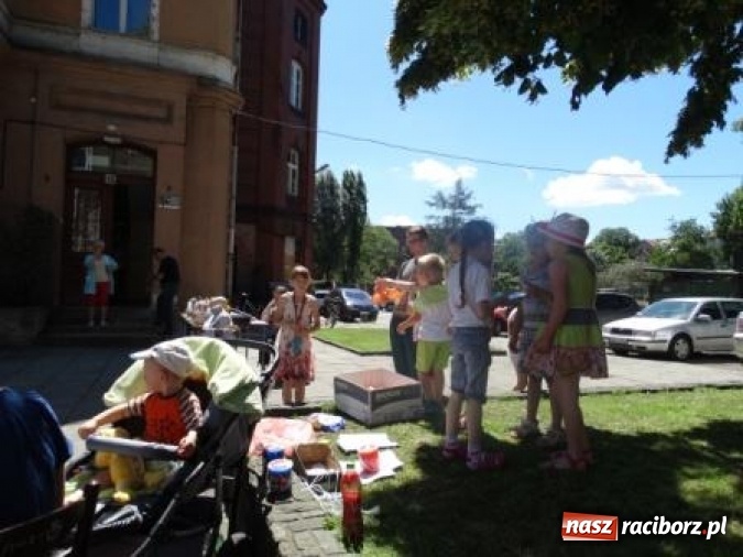 Zdjęcie w galerii na portalu naszraciborz.pl: Obchody IX Metropolitalnego Święta Rodziny w MDK-u wiadomości z regionu