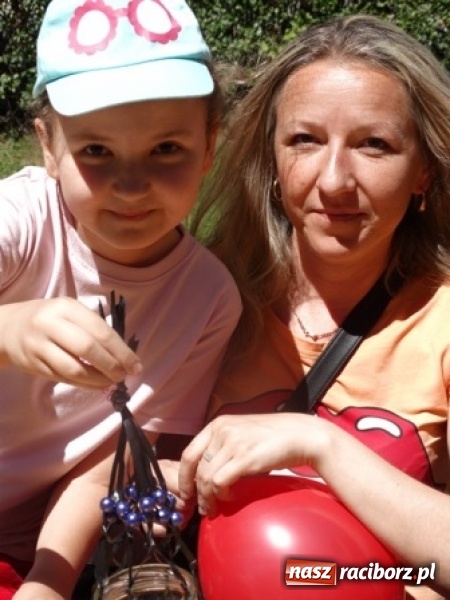 Zdjęcie w galerii na portalu naszraciborz.pl: Obchody IX Metropolitalnego Święta Rodziny w MDK-u wiadomości z regionu