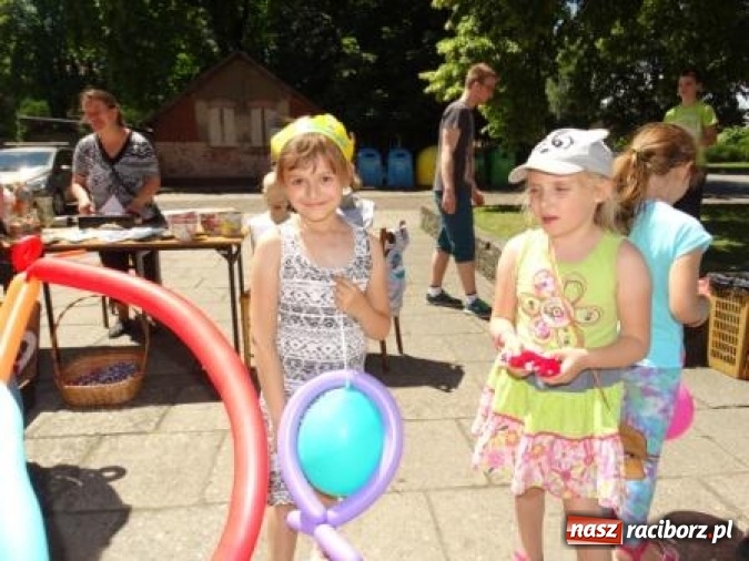 Zdjęcie w galerii na portalu naszraciborz.pl: Obchody IX Metropolitalnego Święta Rodziny w MDK-u wiadomości z regionu