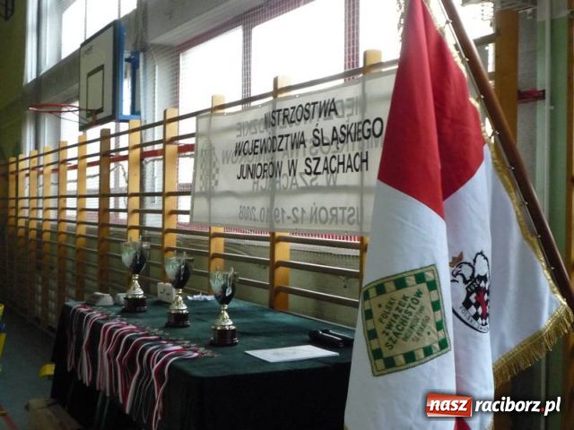 Zdjęcie w galerii na portalu naszraciborz.pl: Indywidualne i drużynowe Mistrzostwa Śląska w szachach szybkich juniorów wiadomości z regionu