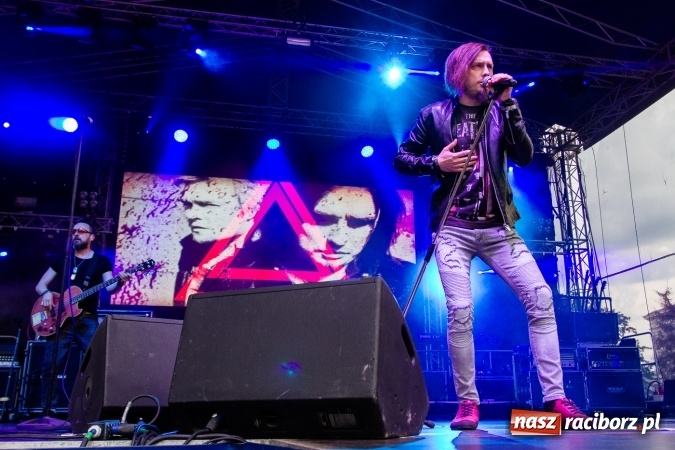 Zdjęcie w galerii na portalu naszraciborz.pl: BRACIA i gościnnie Krzysztof Cugowski na finał Dni Raciborza 2016 FOTO wiadomości z regionu