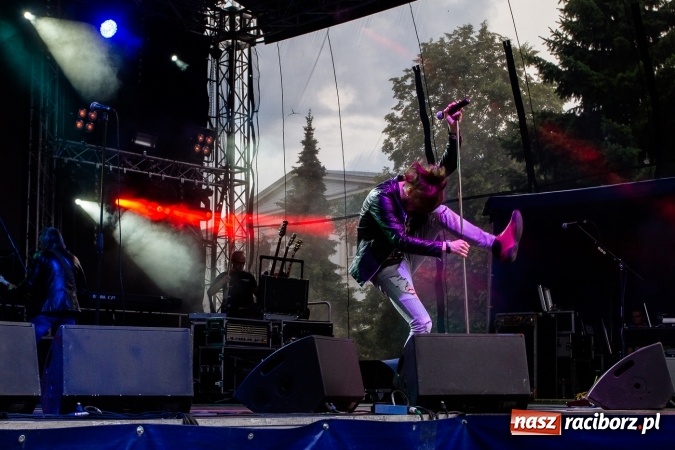Zdjęcie w galerii na portalu naszraciborz.pl: BRACIA i gościnnie Krzysztof Cugowski na finał Dni Raciborza 2016 FOTO wiadomości z regionu
