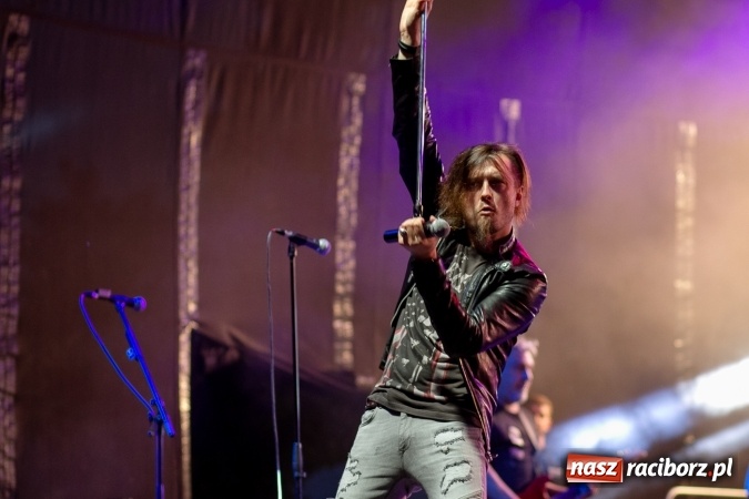 Zdjęcie w galerii na portalu naszraciborz.pl: BRACIA i gościnnie Krzysztof Cugowski na finał Dni Raciborza 2016 FOTO wiadomości z regionu